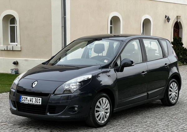 Renault Scenic cena 21900 przebieg: 220000, rok produkcji 2011 z Ćmielów małe 497